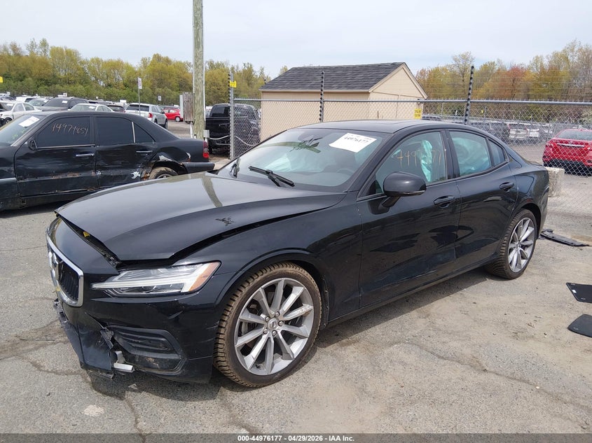 2019 Volvo S60 VIN 7JR102FK6KG016529 IAAI salvage auction — RIGHT FRONT, Salvage Title, sold $4,850 on 2026-07-09 (photo 2)