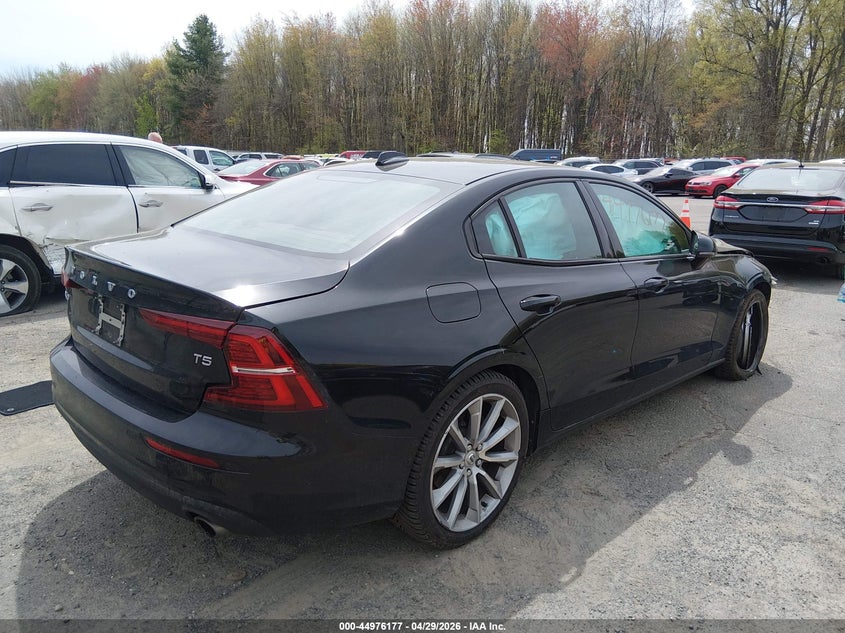 2019 Volvo S60 VIN 7JR102FK6KG016529 IAAI salvage auction — RIGHT FRONT, Salvage Title, sold $4,850 on 2026-07-09 (photo 4)