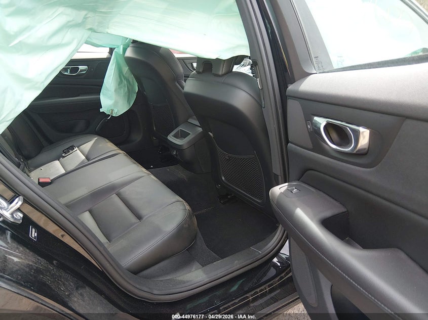 2019 Volvo S60 VIN 7JR102FK6KG016529 IAAI salvage auction — RIGHT FRONT, Salvage Title, sold $4,850 on 2026-07-09 (photo 8)