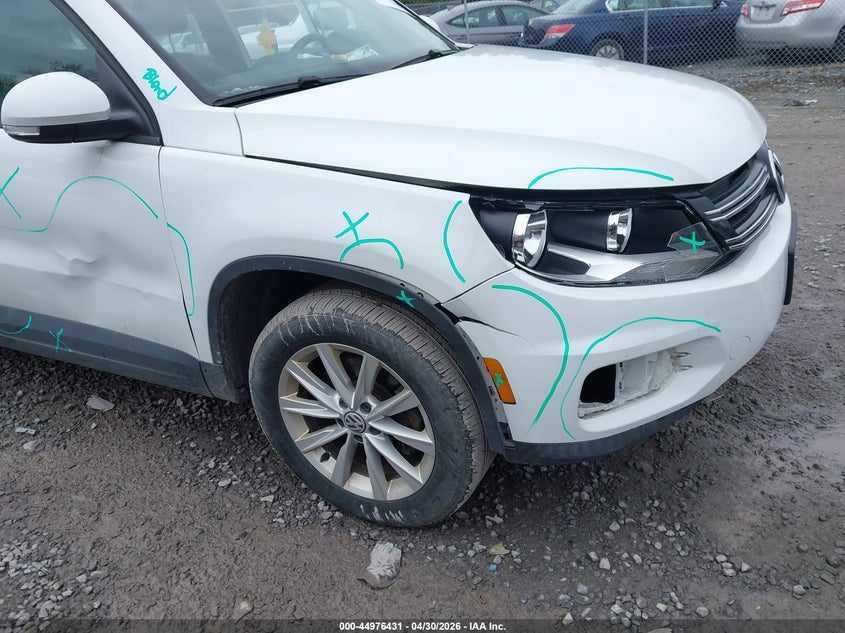 2017 Volkswagen Tiguan VIN WVGBV7AX2HK046617 IAAI salvage auction — RIGHT FRONT, Mv-907A (New York), sold $1,425 on 2026-07-07 (photo 6)