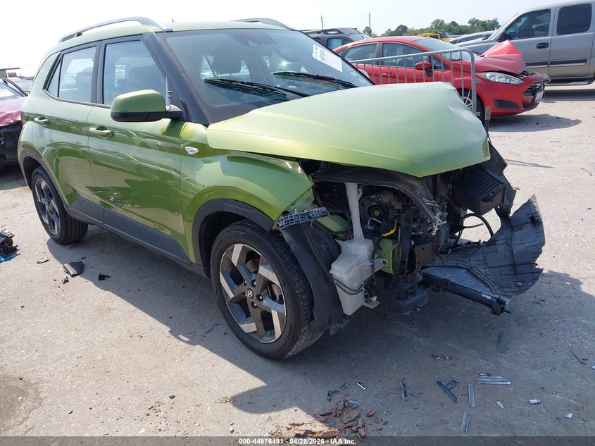 2021 Hyundai Venue VIN KMHRC8A3XMU082402 IAAI salvage auction — FRONT END, Salvage Title, sold $725 on 2026-07-29 (photo 1)