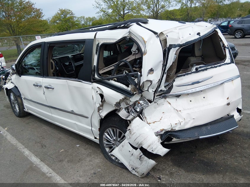 2013 Chrysler Town & country VIN 2C4RC1CG9DR570815 IAAI salvage auction — FRONT & REAR, Salvage Title, sold $1,350 on 2026-07-20 (photo 3)