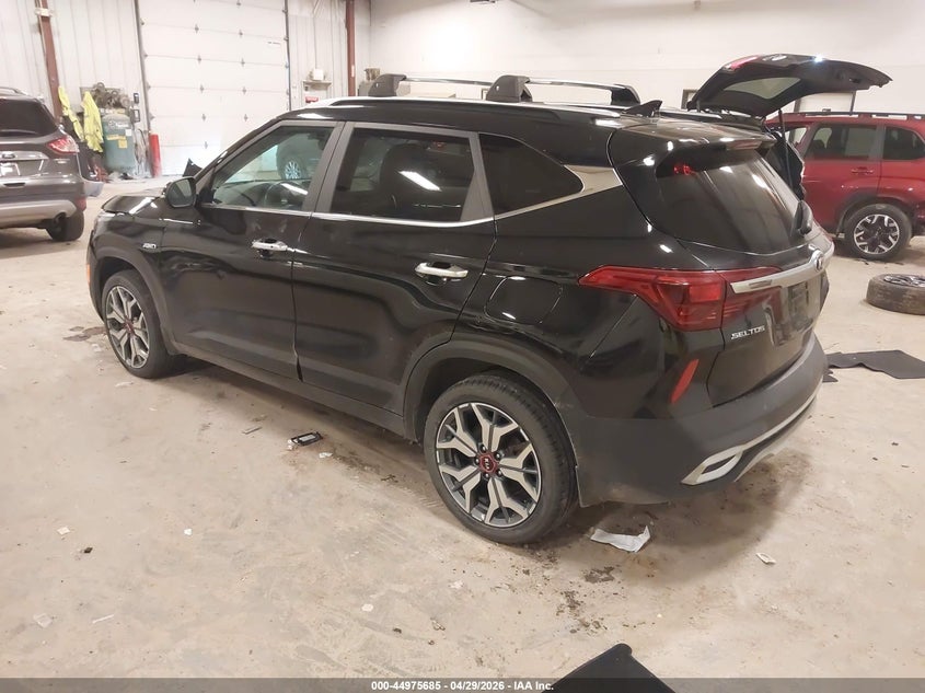 2021 Kia Seltos VIN KNDETCA21M7116397 IAAI salvage auction — FRONT END, Scrap (Michigan), sold $3,000 on 2026-07-14 (photo 3)