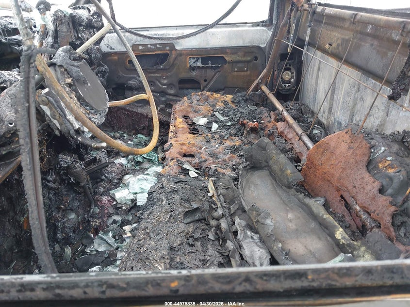 1997 Chevrolet S-10 pickup VIN 1GCEK14R9VZ147239 IAAI salvage auction — TOTAL BURN, Parts Only Bos (Minnesota), sold $150 on 2026-07-07 (photo 5)