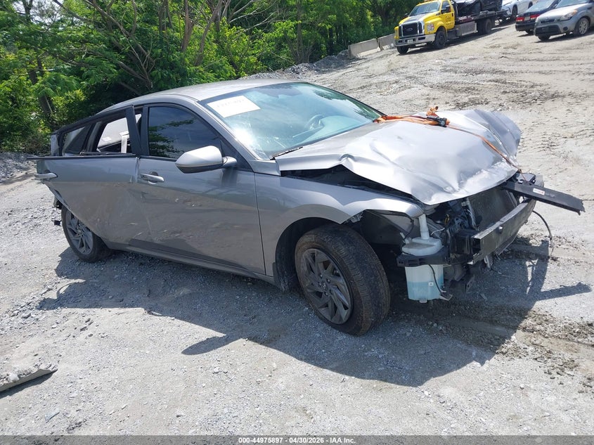 2024 Hyundai Elantra VIN KMHLM4DGXRU692253 IAAI salvage auction — REAR END, Salvage (Tennessee), sold $1,250 on 2026-07-14 (photo 1)