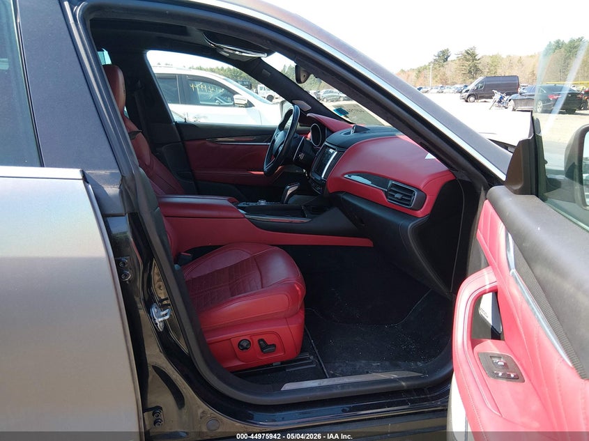 2019 Maserati Levante VIN ZN661ZUA1KX334416 IAAI salvage auction — ALL OVER, Salvage (New Hampshire), sold $10,000 on 2026-07-17 (photo 5)