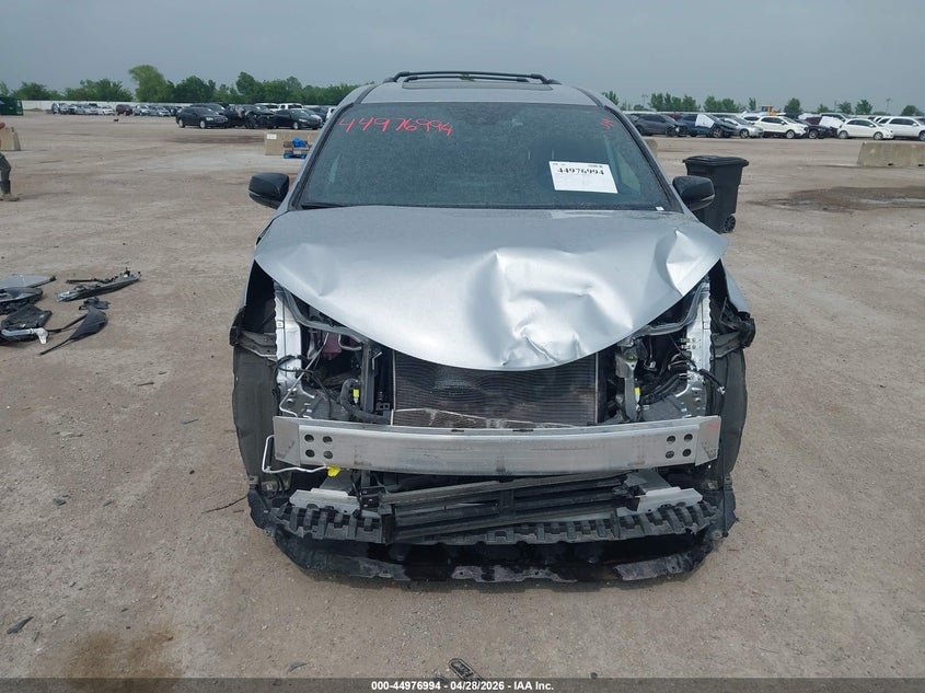 2025 Toyota Sienna VIN 5TDCSKFC9SS165081 IAAI salvage auction — FRONT END, Original (Texas), sold $24,200 on 2026-07-29 (photo 6)