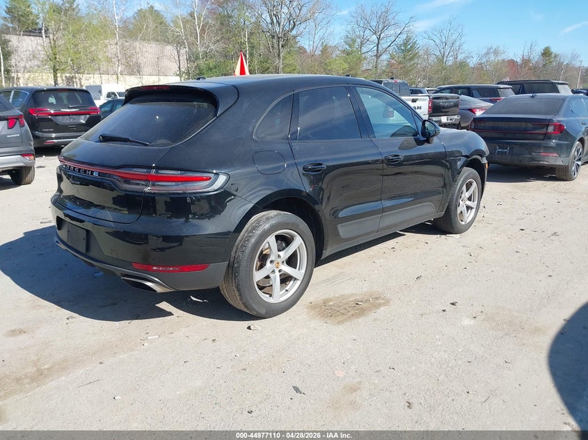 2021 Porsche Macan VIN WP1AA2A5XMLB08457 IAAI salvage auction — FRONT END, Salvage Title, sold $17,300 on 2026-07-22 (photo 4)