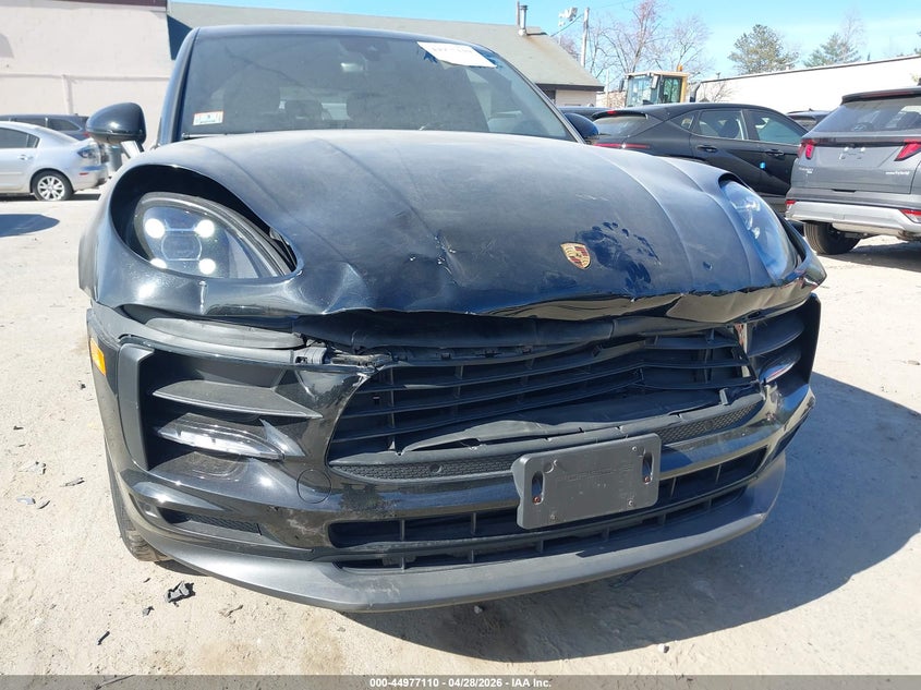2021 Porsche Macan VIN WP1AA2A5XMLB08457 IAAI salvage auction — FRONT END, Salvage Title, sold $17,300 on 2026-07-22 (photo 6)