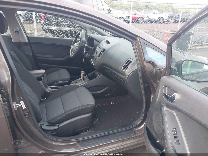 2015 Kia Forte VIN KNAFX4A68F5344104 IAAI salvage auction — REAR END, Salvage Title, sold $1,400 on 2026-07-09 (photo 5)
