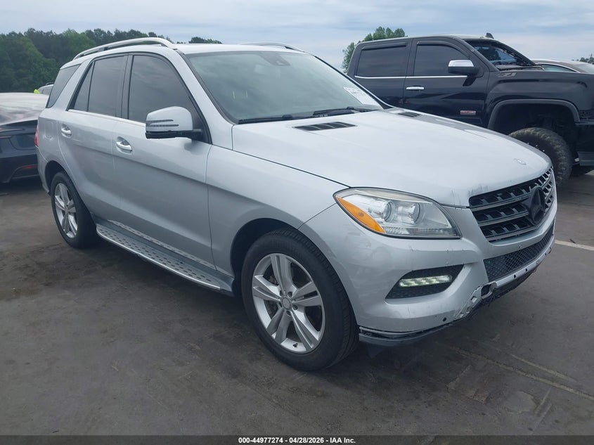 2014 Mercedes-benz M-klasse VIN 4JGDA5JB2EA353753 IAAI salvage auction — FRONT END, Salvage Title, sold $25 on 2026-07-30 (photo 1)