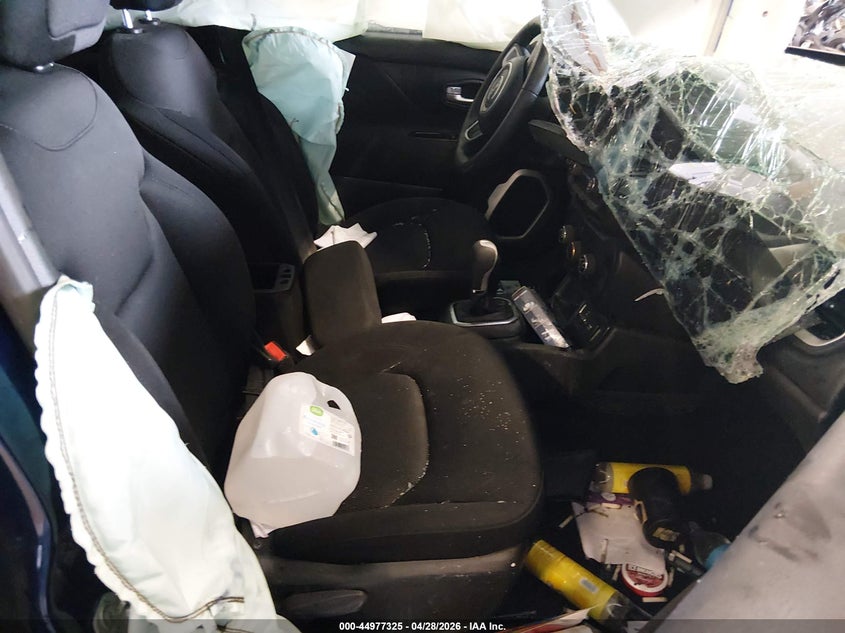 2020 Jeep Renegade VIN ZACNJAAB6LPL13669 IAAI salvage auction — FRONT END, Salvage Title, sold $675 on 2026-07-06 (photo 5)