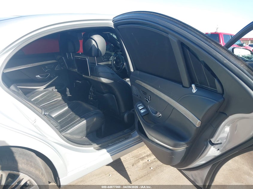 2015 Mercedes-benz S-klasse VIN WDDUG8FB2FA155355 IAAI salvage auction — LEFT SIDE, Salvage (Arizona), sold $3,350 on 2026-08-18 (photo 8)