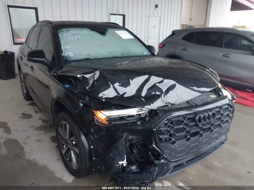 2024 Audi Q5 VIN WA1GAAFY5R2113663 IAAI salvage auction — FRONT END, Original (Texas), sold $13,575 on 2026-08-14 (photo 1)