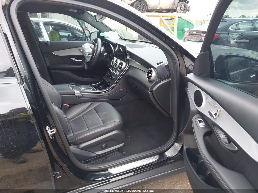 2021 Mercedes-benz Glc VIN W1N0G8EB4MV307368 IAAI salvage auction — FRONT END, Salvage (Illinois), sold $10,450 on 2026-07-14 (photo 5)