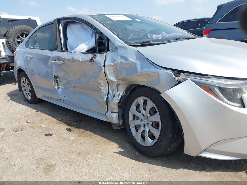 2021 Toyota Corolla VIN JTDEPMAE7MJ161349 IAAI salvage auction — RIGHT SIDE, Original (Texas), sold $3,500 on 2026-07-29 (photo 6)