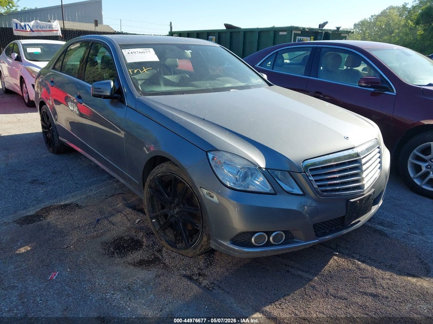 2011 Mercedes-benz E-klasse VIN WDDHF8HB7BA367020 IAAI salvage auction — LEFT REAR, Clear (Missouri), sold $575 on 2026-08-12 (photo 1)