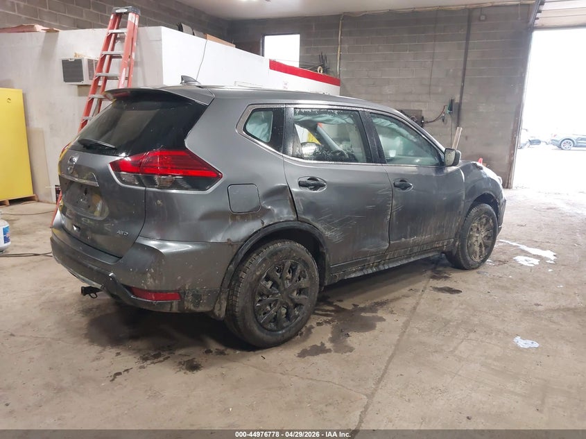2017 Nissan Rogue VIN JN8AT2MV7HW008865 IAAI salvage auction — FRONT END, Mv-907A (New York), sold $1,000 on 2026-07-29 (photo 4)