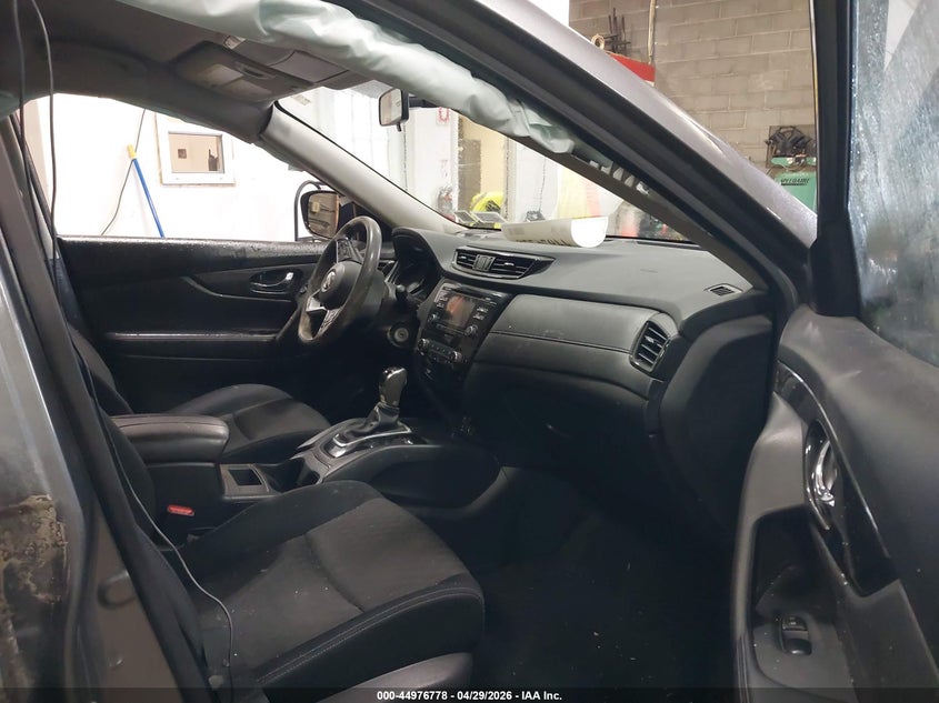 2017 Nissan Rogue VIN JN8AT2MV7HW008865 IAAI salvage auction — FRONT END, Mv-907A (New York), sold $1,000 on 2026-07-29 (photo 5)