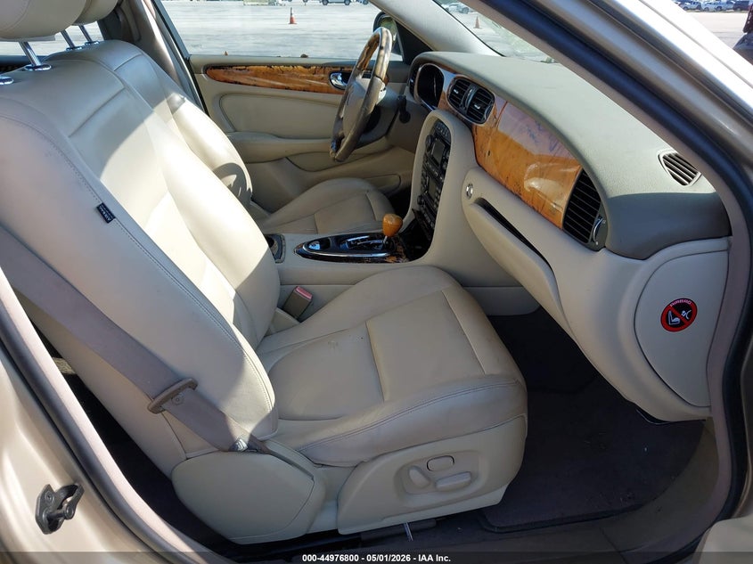 2004 Jaguar Xj series VIN SAJWA71C94SG15167 IAAI salvage auction — NORMAL WEAR, Clear (Maryland), sold $425 on 2026-07-09 (photo 5)