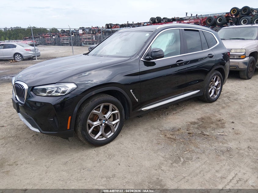 2022 BMW X3 VIN 5UX53DP00N9K62628 IAAI salvage auction — RIGHT SIDE, Salvage Title, sold $10,300 on 2026-08-02 (photo 2)