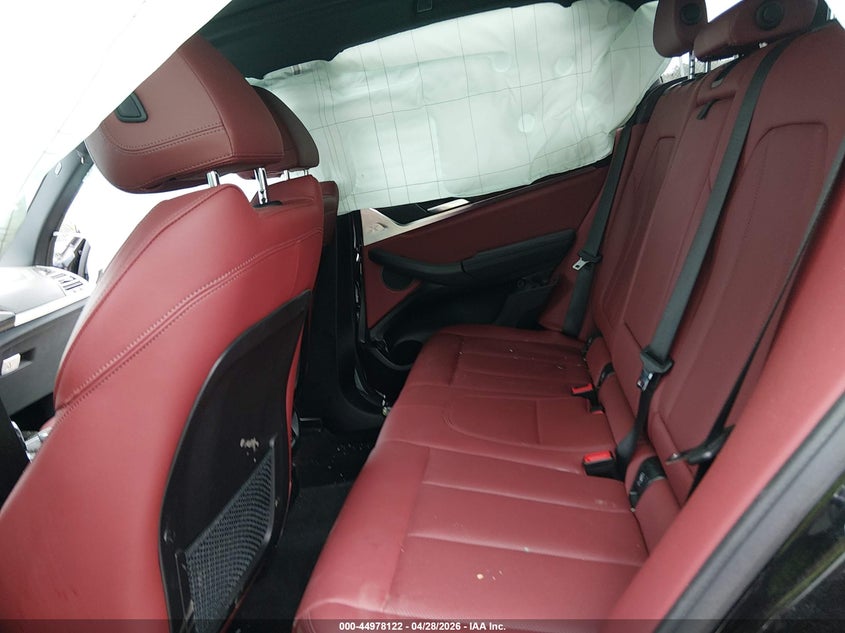 2022 BMW X3 VIN 5UX53DP00N9K62628 IAAI salvage auction — RIGHT SIDE, Salvage Title, sold $10,300 on 2026-08-02 (photo 8)