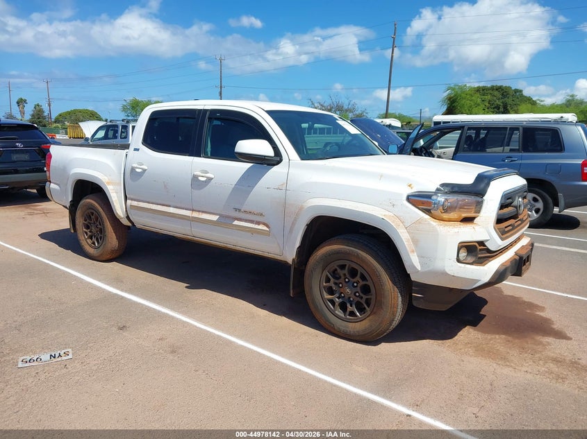 2017 Toyota Tacoma VIN 5TFCZ5ANXHX078041 — IAAI salvage auction photo