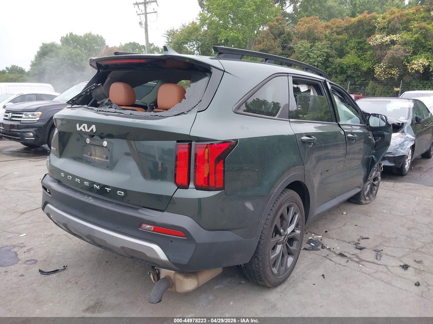 2022 Kia Sorento VIN 5XYRKDLFXNG108829 IAAI salvage auction — FRONT & REAR, Salvage (Idaho), sold $1,450 on 2026-07-16 (photo 4)