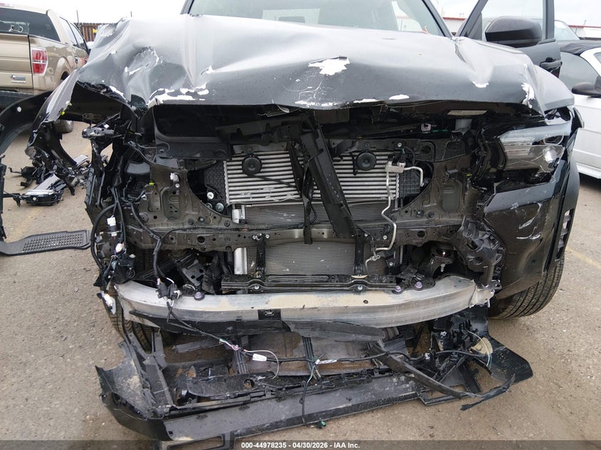 2025 Toyota 4runner VIN JTEVA5BR7S5021683 IAAI salvage auction — FRONT END, Salvage (Colorado), sold $19,950 on 2026-07-28 (photo 6)