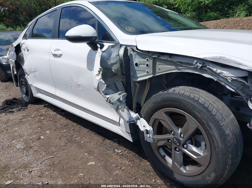2021 Kia K5 VIN 5XXG14J23MG045263 IAAI salvage auction — RIGHT FRONT, Salvage (Indiana), sold $2,950 on 2026-07-29 (photo 6)