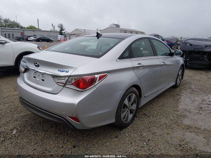 2011 Hyundai Sonata VIN KMHEC4A43BA007653 IAAI salvage auction — REAR END, Original (Ohio), sold $325 on 2026-07-28 (photo 4)
