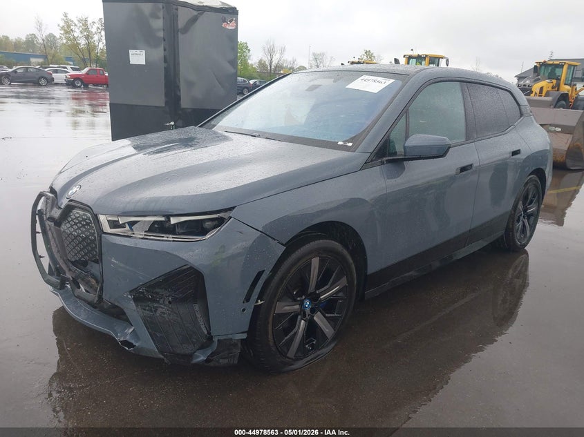 2023 BMW Ix VIN WB533CF05PCM54813 IAAI salvage auction — FRONT END, Salvage (Ohio), sold $20,300 on 2026-07-28 (photo 2)