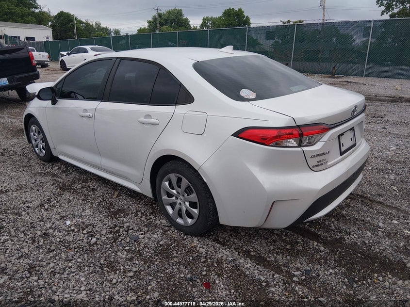 2022 Toyota Corolla VIN 5YFEPMAE9NP288925 IAAI salvage auction — FRONT END, Salvage (Kentucky), sold $3,050 on 2026-07-29 (photo 3)