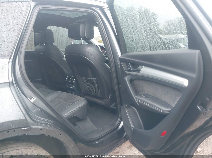 2019 Audi Sq5 VIN WA1B4AFY1K2025605 IAAI salvage auction — FRONT END, Salvage (Massachusetts), sold $5,900 on 2026-07-31 (photo 8)