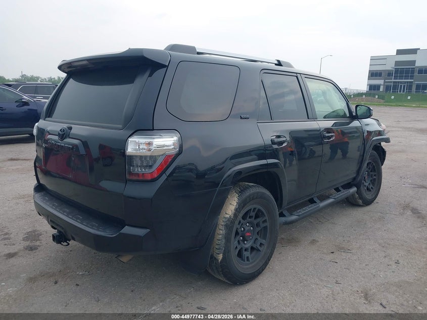 2022 Toyota 4runner VIN JTEEU5JR3N5271578 IAAI salvage auction — FRONT END, Original (Texas), sold $12,750 on 2026-07-07 (photo 4)