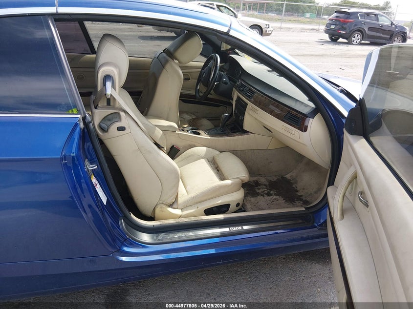 2007 BMW 3er VIN WBAWL73577PX45215 IAAI salvage auction — UNKNOWN, Salvage (Illinois), sold $1,375 on 2026-07-14 (photo 5)