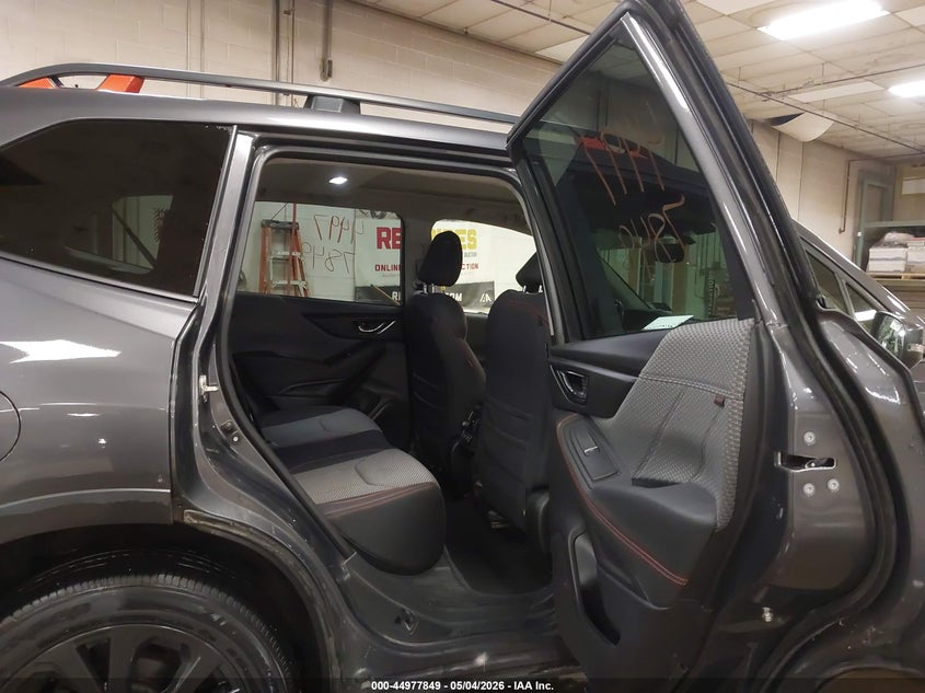 2022 Subaru Forester VIN JF2SKAJC4NH439228 IAAI salvage auction — HAIL, Salvage (Maine), sold $8,300 on 2026-08-02 (photo 8)