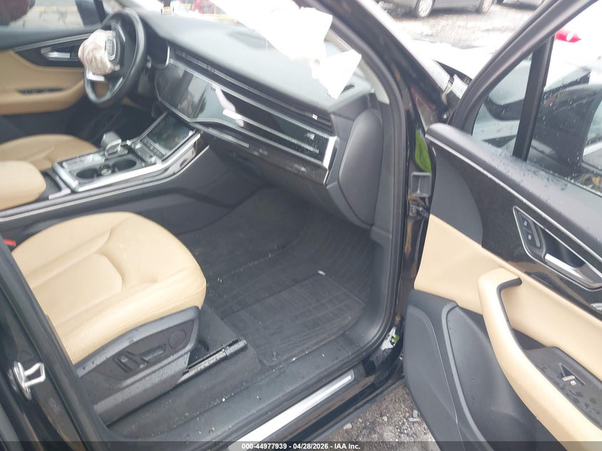 2021 Audi Q7 VIN WA1AJBF71MD033356 IAAI salvage auction — FRONT END, Salvage Title, sold $5,900 on 2026-07-29 (photo 5)