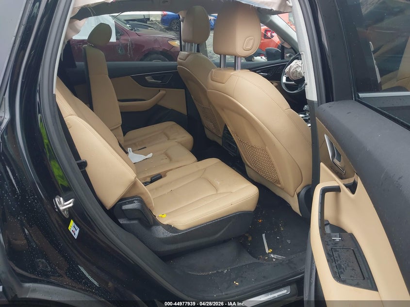 2021 Audi Q7 VIN WA1AJBF71MD033356 IAAI salvage auction — FRONT END, Salvage Title, sold $5,900 on 2026-07-29 (photo 8)