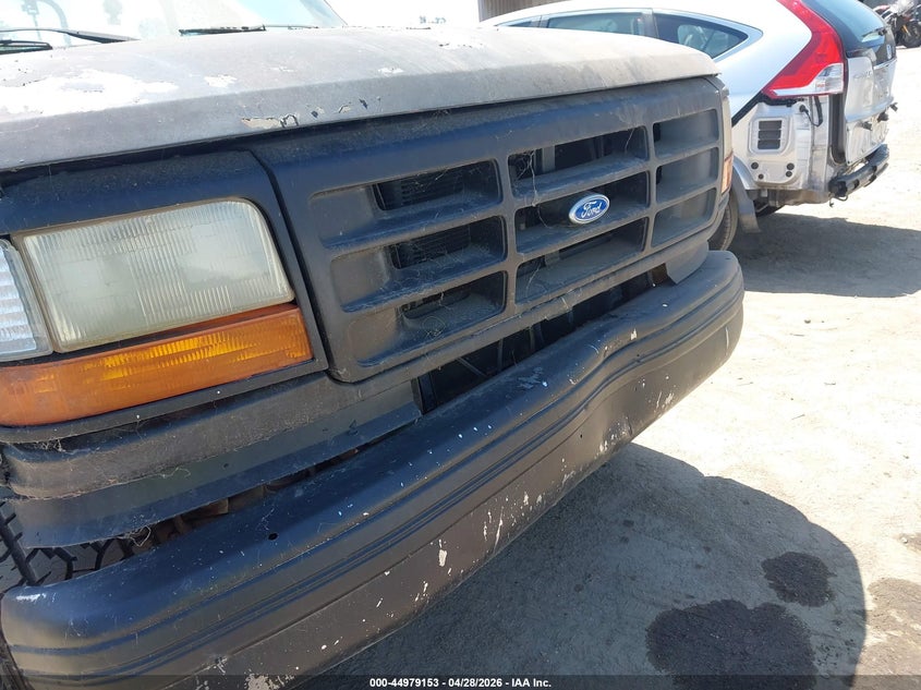 1995 Ford Bronco VIN 1FMEU15HXSLB98159 IAAI salvage auction — NORMAL WEAR, Salvage (California), sold $250 on 2026-07-08 (photo 6)