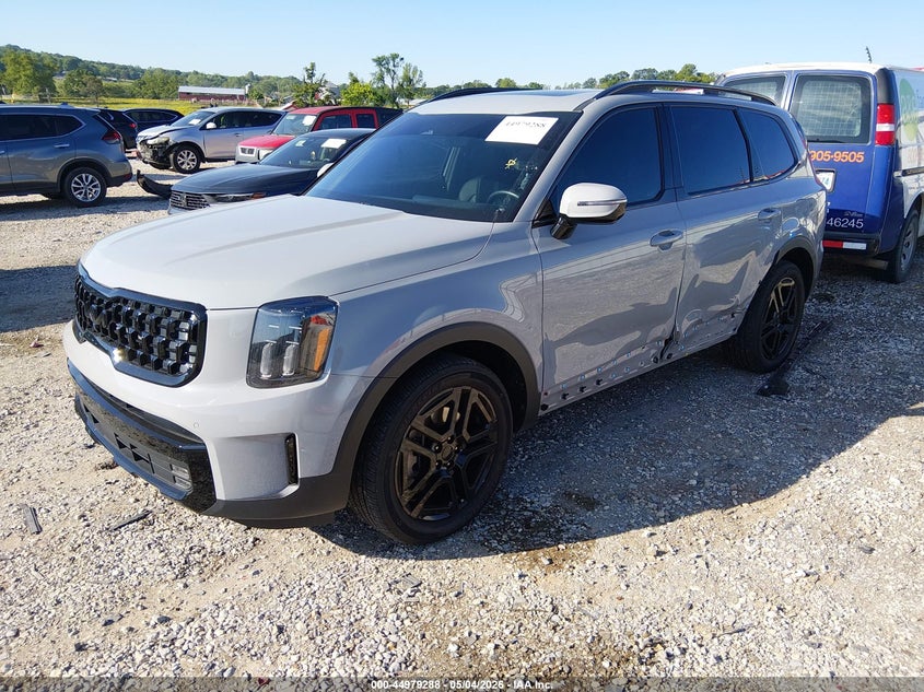 2025 Kia Telluride VIN 5XYP5DGC4SG615607 IAAI salvage auction — SIDE, Clear (Arkansas), sold $19,800 on 2026-07-08 (photo 2)