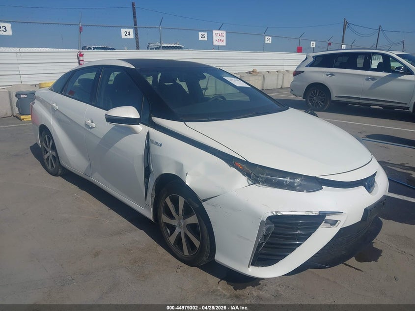 2019 Toyota Mirai VIN JTDBVRBD0KA005677 IAAI salvage auction — RIGHT SIDE, Salvage Title, sold $225 on 2026-07-08 (photo 6)