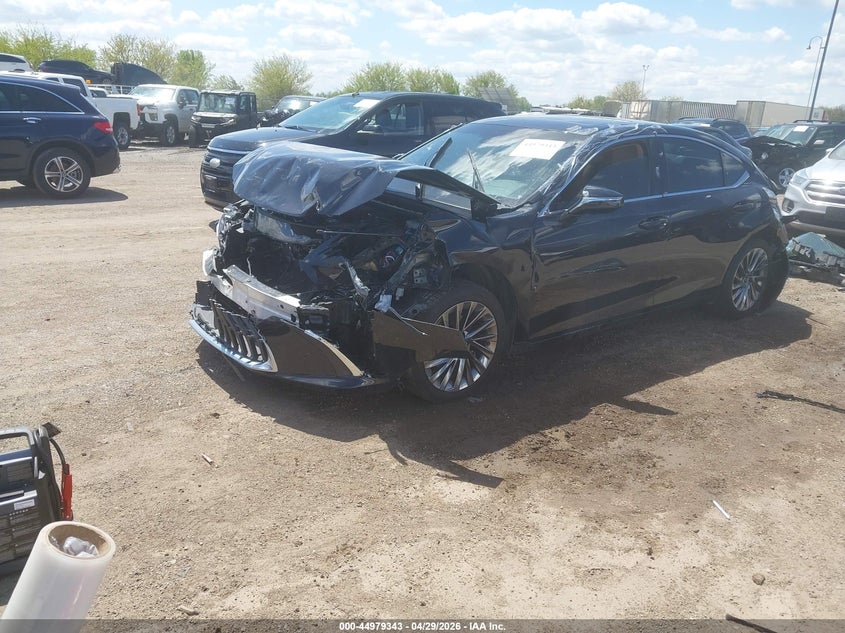 2025 Lexus ES VIN 58AFA1C12SU060928 IAAI salvage auction — FRONT & REAR, Salvage (Iowa), sold $7,200 on 2026-07-29 (photo 2)