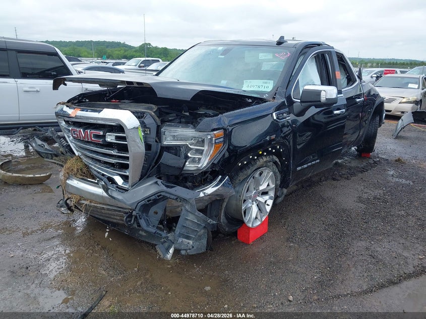 2019 Gmc SIERRA VIN 3GTU9DEDXKG133910 IAAI salvage auction — ROLLOVER, Salvage Title, sold $2,100 on 2026-07-09 (photo 2)