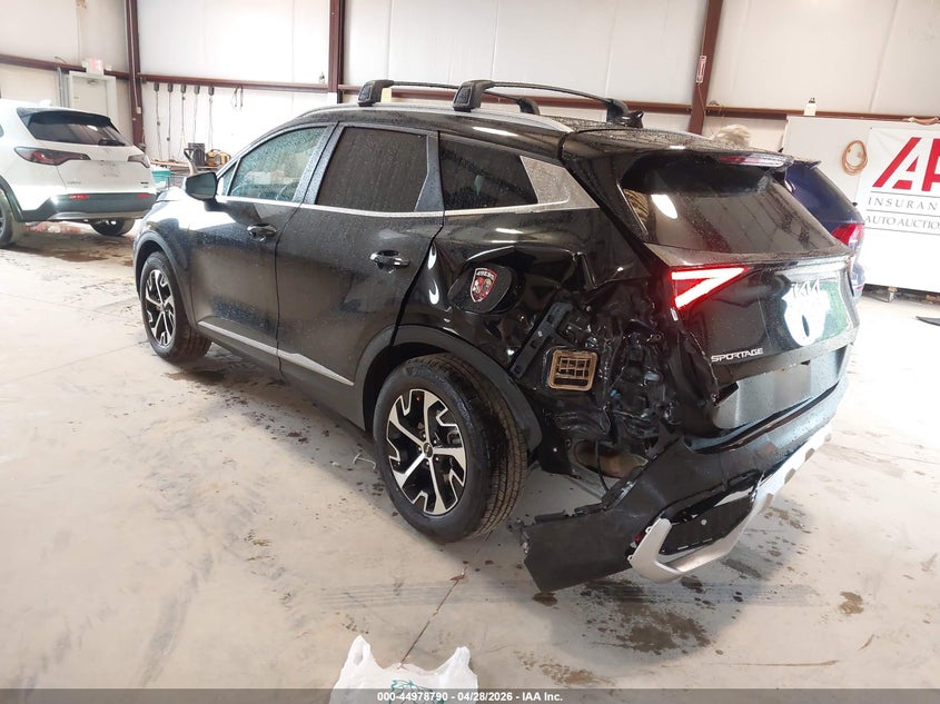 2023 Kia Sportage VIN KNDPVCAG3P7030883 IAAI salvage auction — REAR END, Salvage Title, sold $8,300 on 2026-07-17 (photo 3)