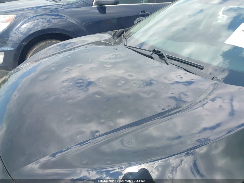 2019 Honda Civic VIN 19XFC1F31KE007865 IAAI salvage auction — HAIL, Salvage (Ohio), sold $25 on 2026-07-12 (photo 6)