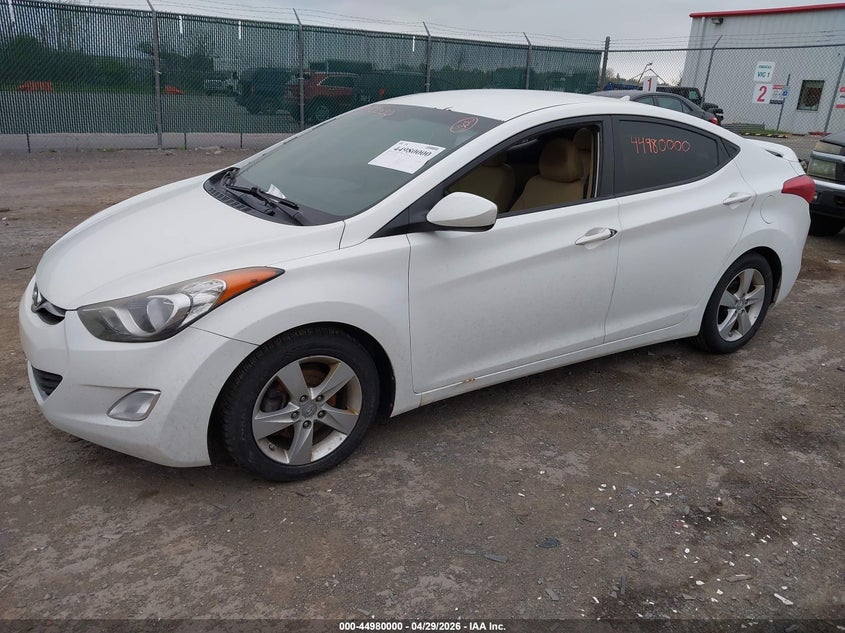 2013 Hyundai Elantra VIN 5NPDH4AE1DH281472 IAAI salvage auction — THEFT, Clear (Michigan), sold $825 on 2026-07-23 (photo 2)