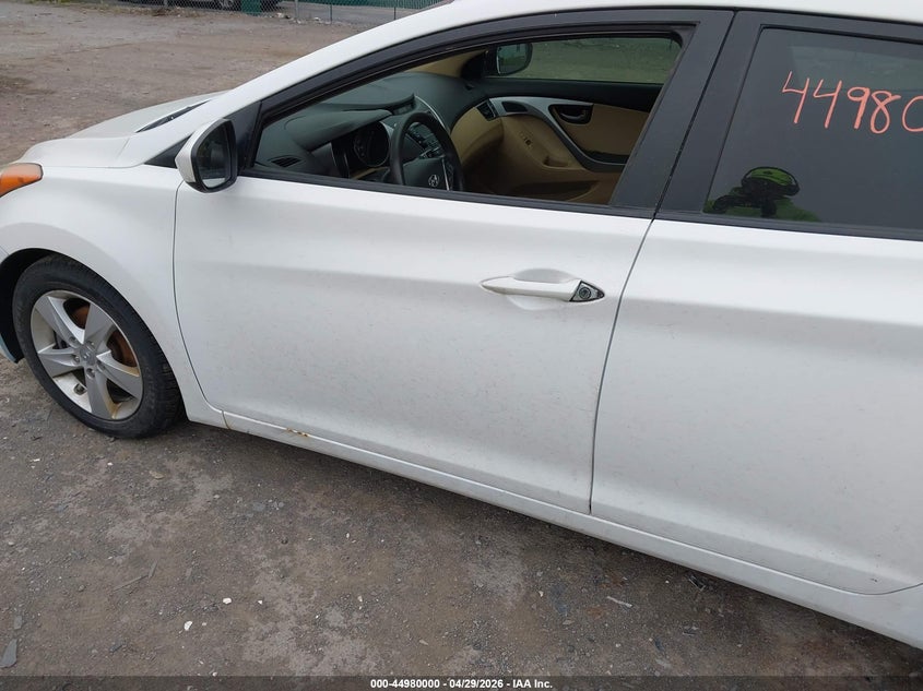 2013 Hyundai Elantra VIN 5NPDH4AE1DH281472 IAAI salvage auction — THEFT, Clear (Michigan), sold $825 on 2026-07-23 (photo 6)