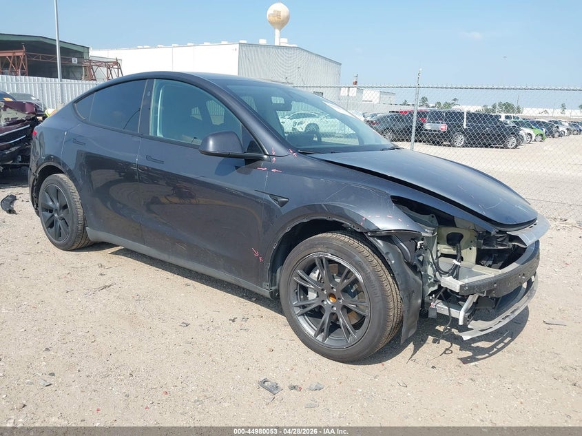 2024 Tesla Model y VIN 7SAYGDED1RF152274 IAAI salvage auction — FRONT END, Salvage (Texas), sold $11,550 on 2026-07-16 (photo 1)