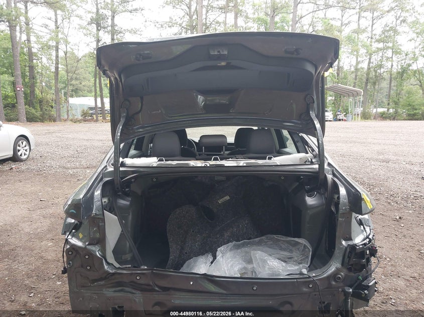 2026 Volkswagen Jetta VIN 3VW5W7BU3TM011604 IAAI salvage auction — REAR END, Salvage (Virginia), sold $7,100 on 2026-09-07 (photo 6)